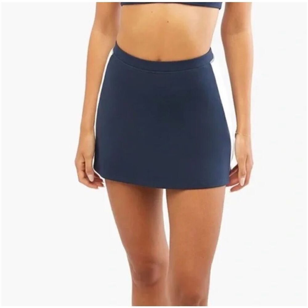 WeWoreWhat Revolve Tennis Active Skort Blue Optic White Size L NWT